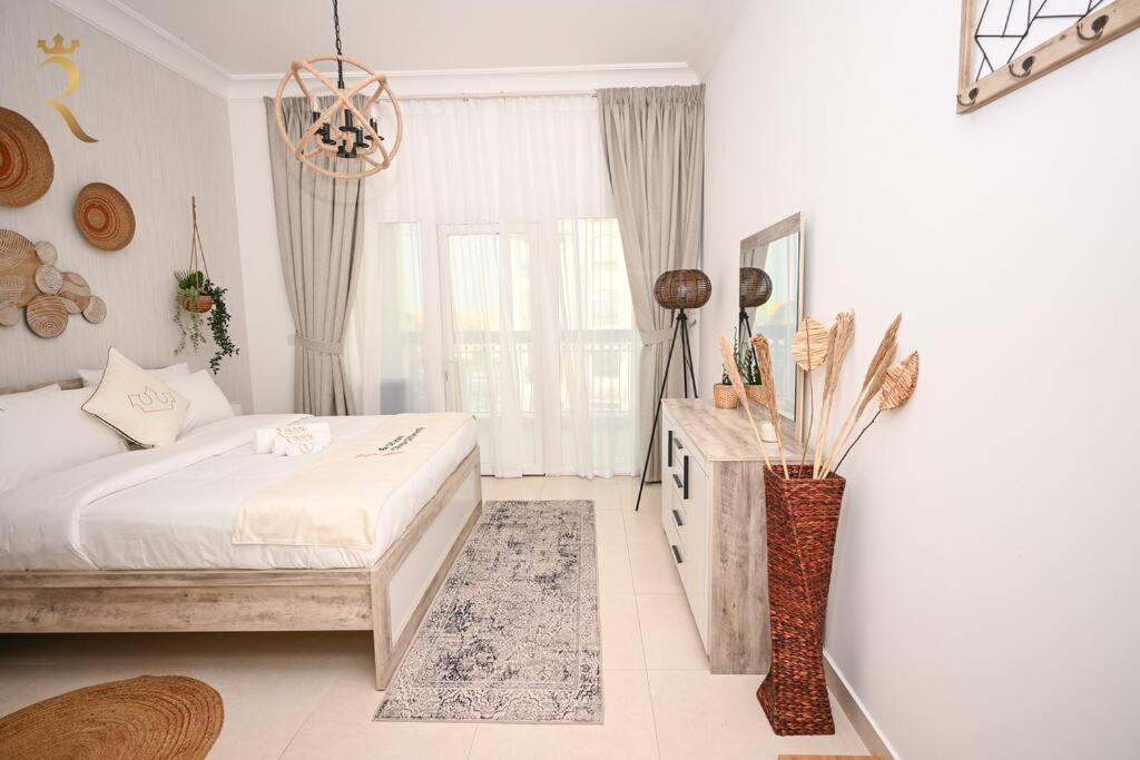 Yas Natura Bliss 1Br Apartment Abu Dhabi Bagian luar foto